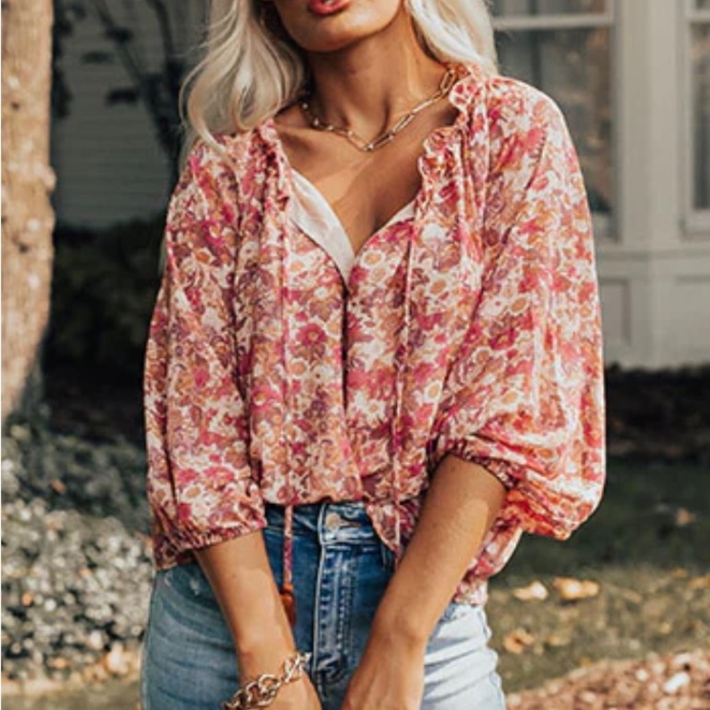 New Womens top - size Large